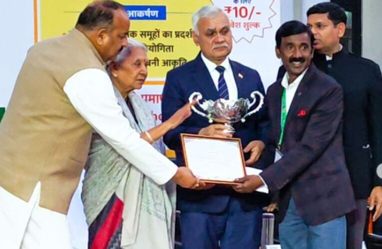 Governor honoured Lucknow’s Bhola Nursery