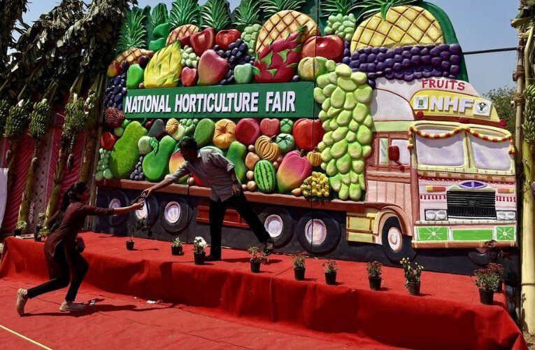 Second day of Bengaluru National Horticulture Fair, About 20,000 Visitors Turn out on Day One
